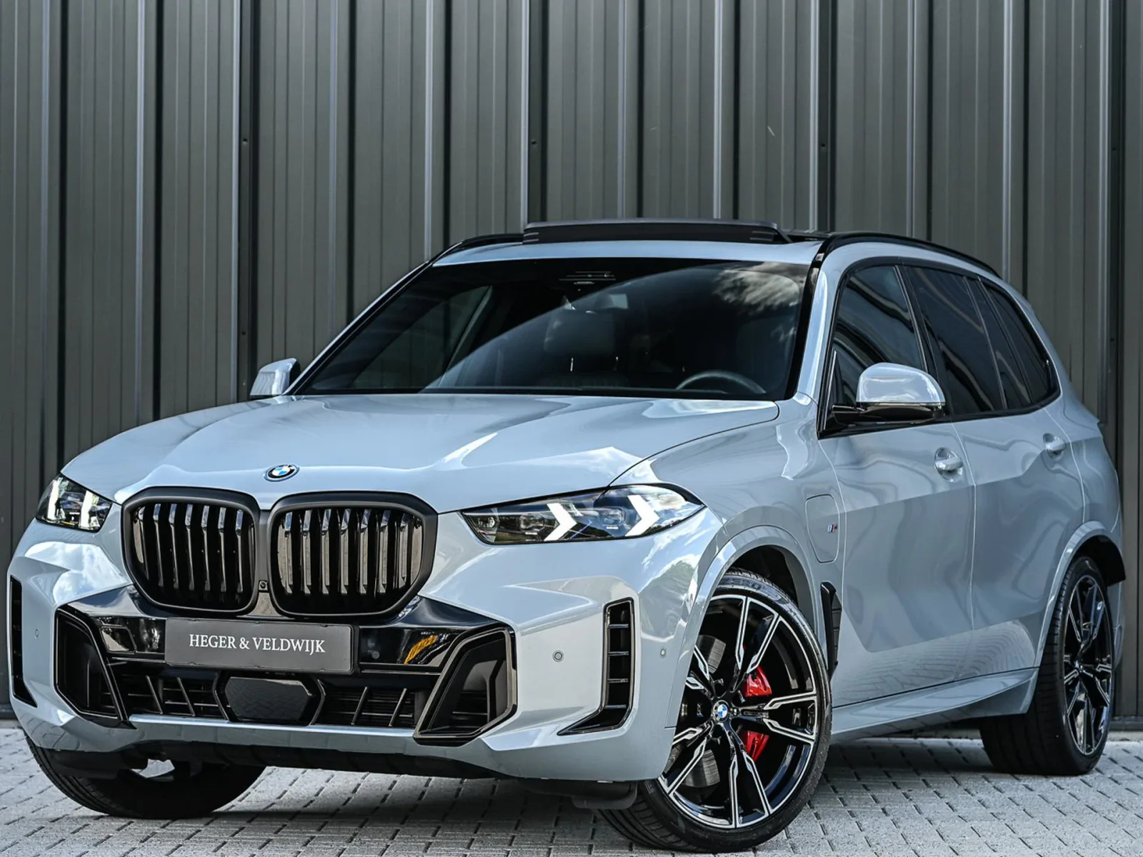 BMW X5 (2026) — foto 1