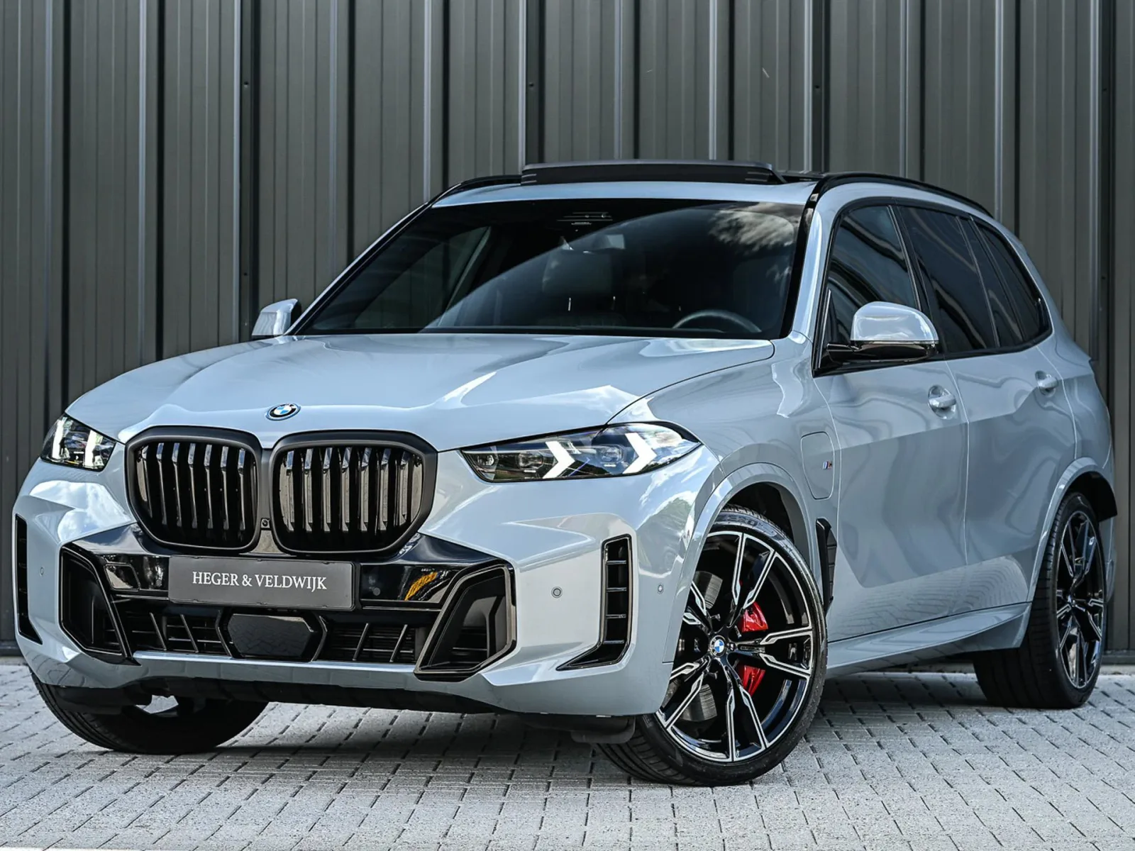 BMW X5 (2026) — foto 1