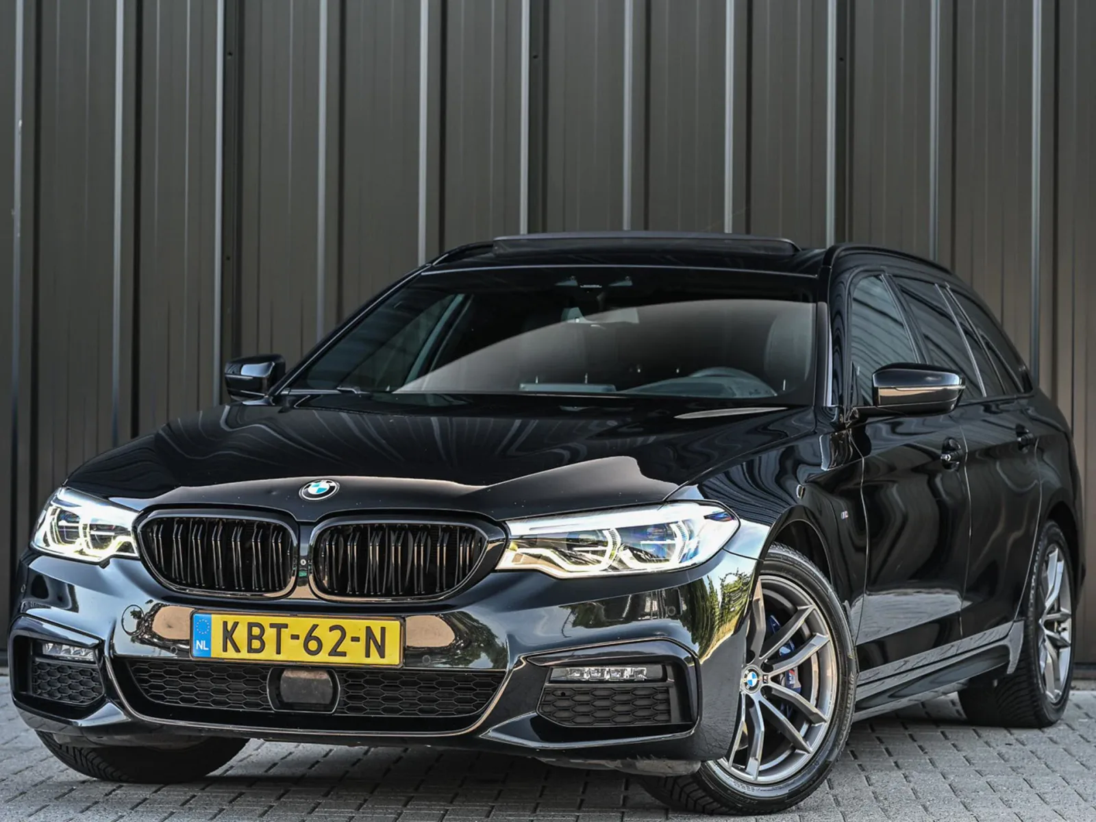 BMW 5-Serie (2018) — foto 1