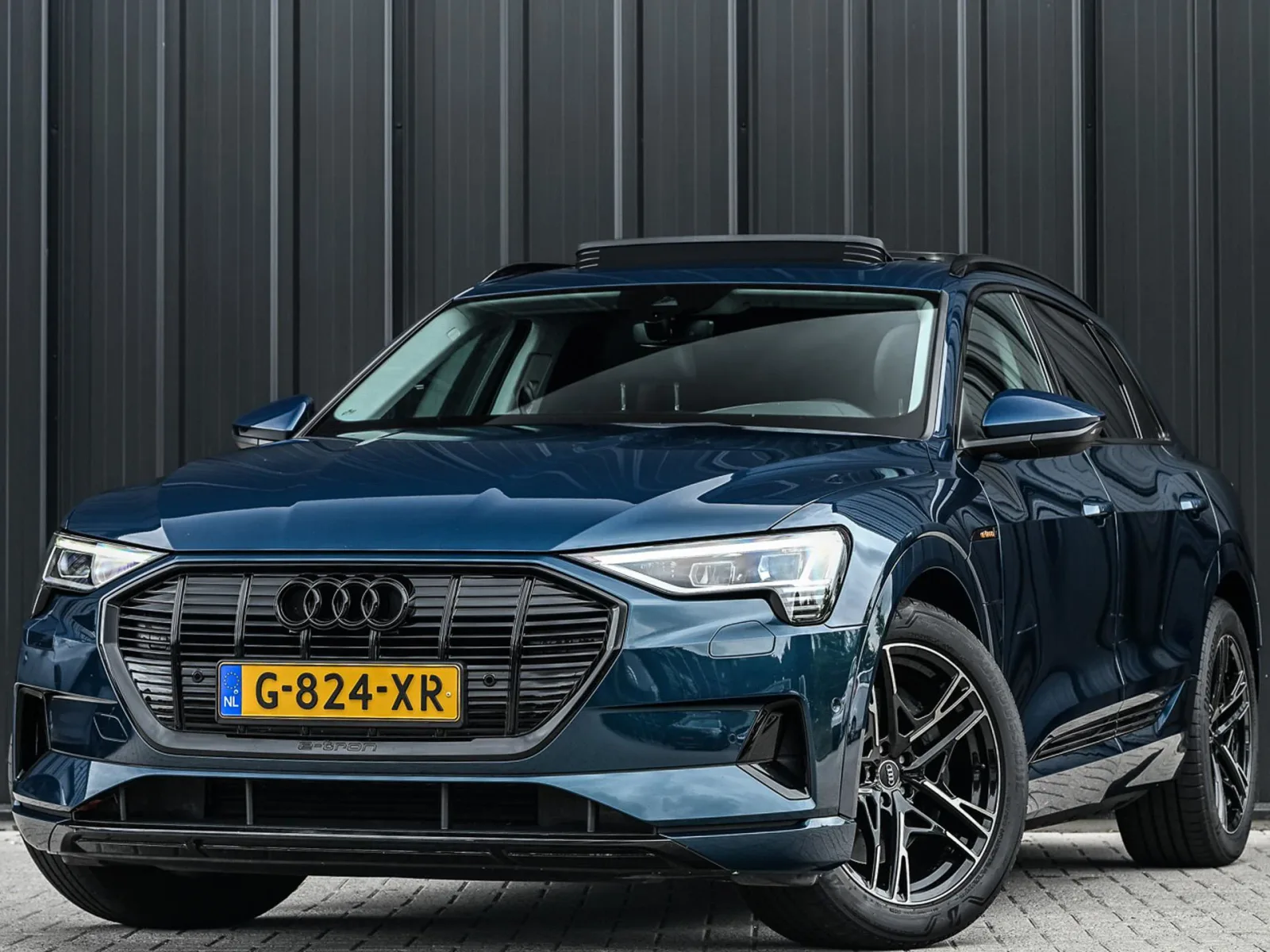 Audi e-tron (2019) — foto 1