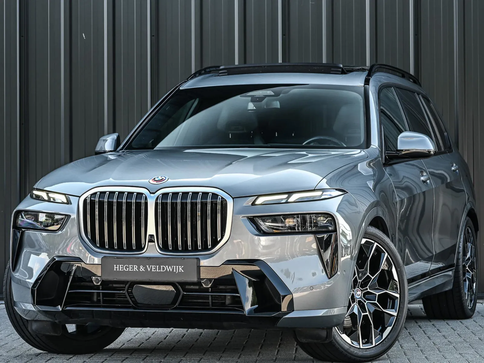 BMW X7 (2022) — foto 1
