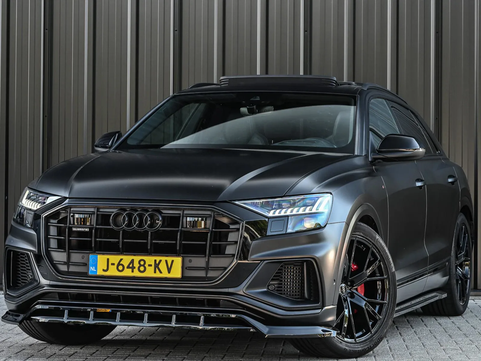 Audi Q8 (2019) — foto 1