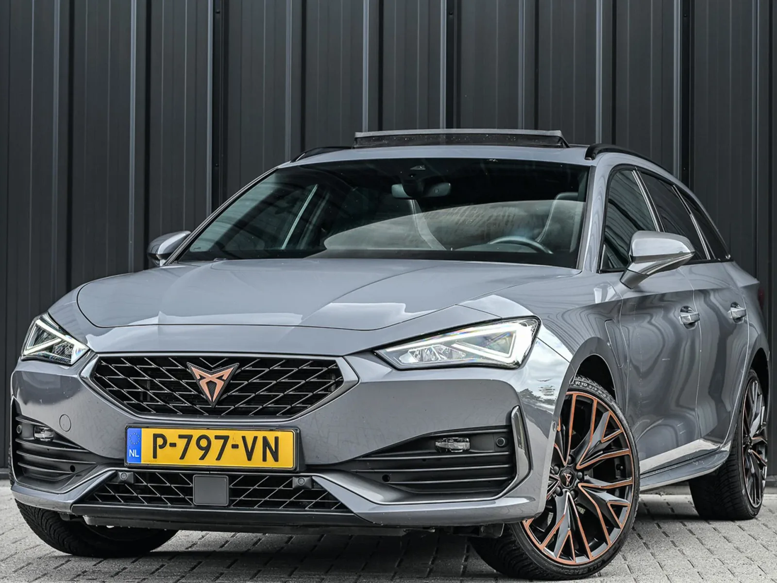 CUPRA Leon (2020) — foto 1