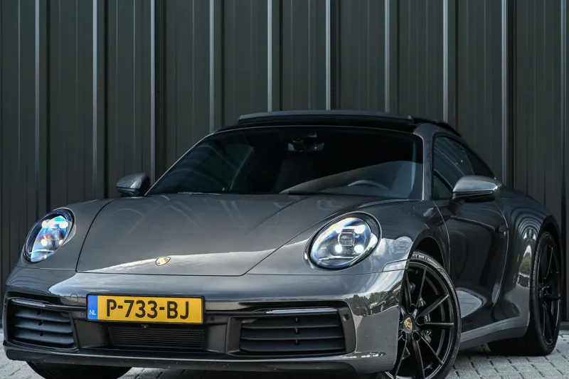 Porsche 911 (2020)