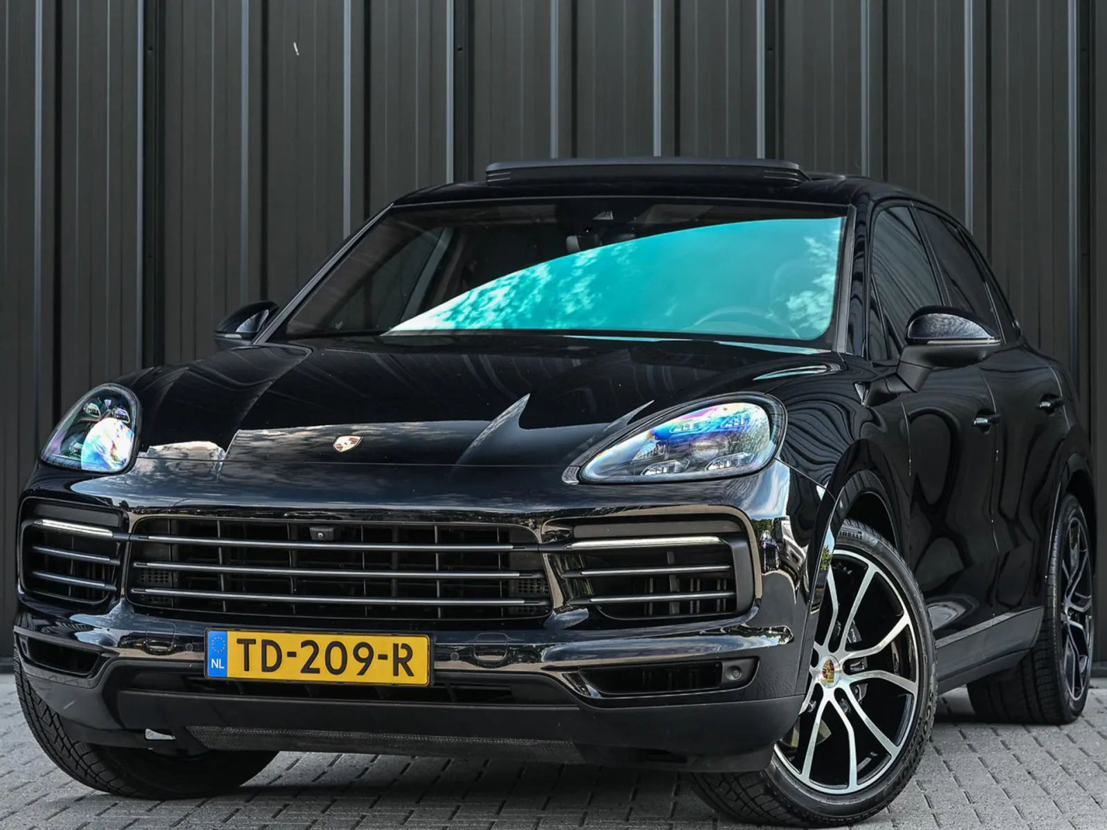 Porsche Cayenne (2018) — foto 1