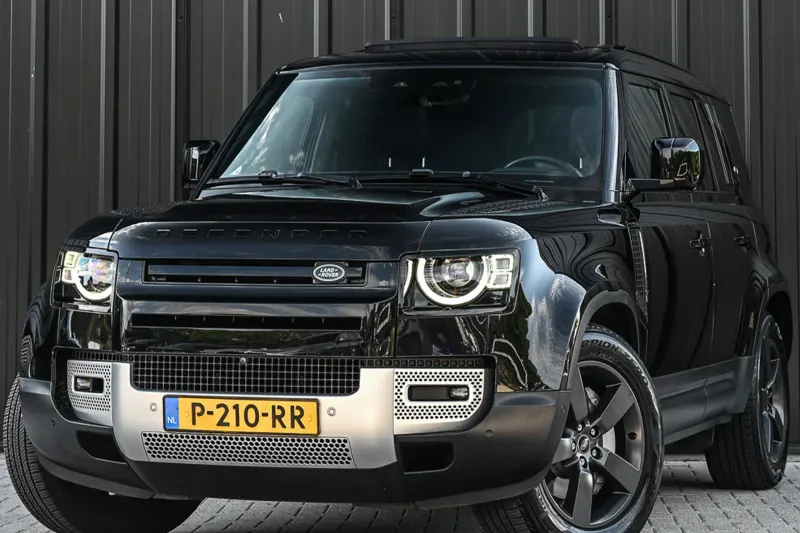 Land Rover Defender (2022)