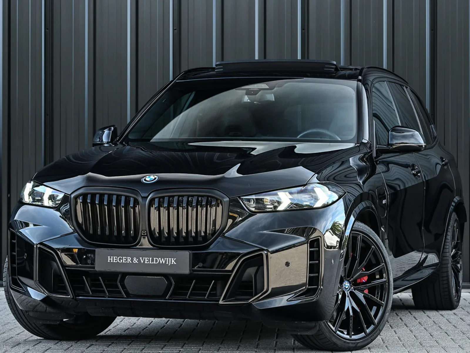 BMW X5 (2025) — foto 1