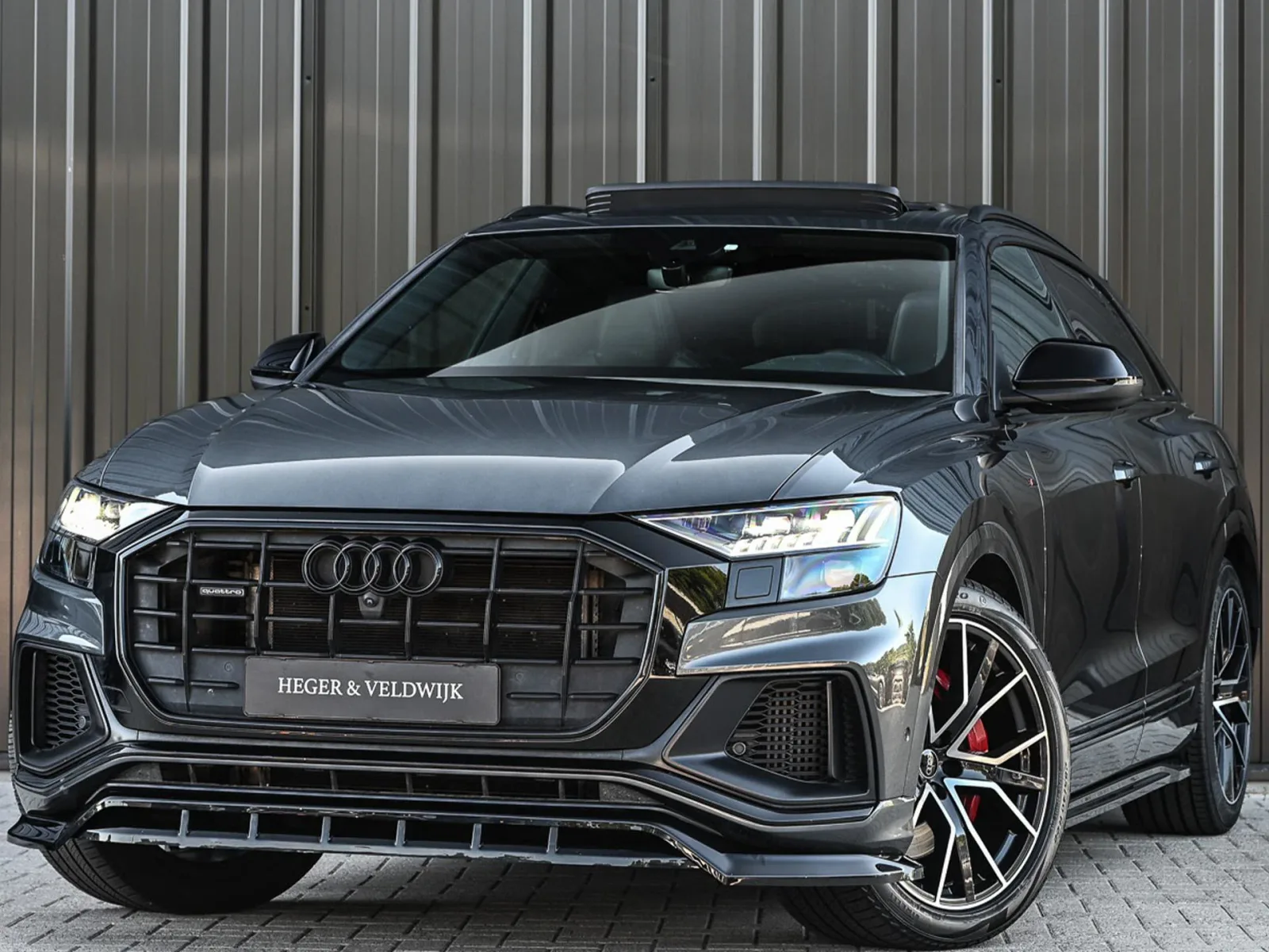 Audi Q8 (2023) — foto 1