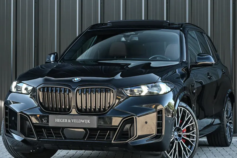 BMW X5 (2023)