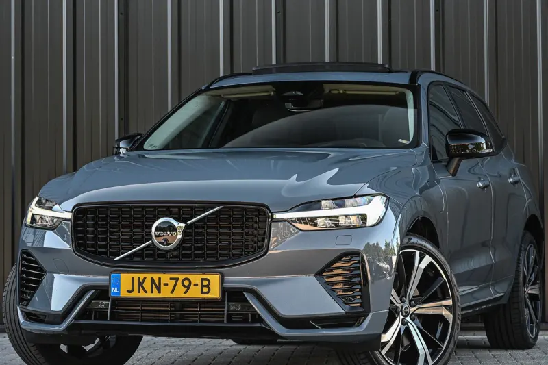 Volvo XC60 (2024)