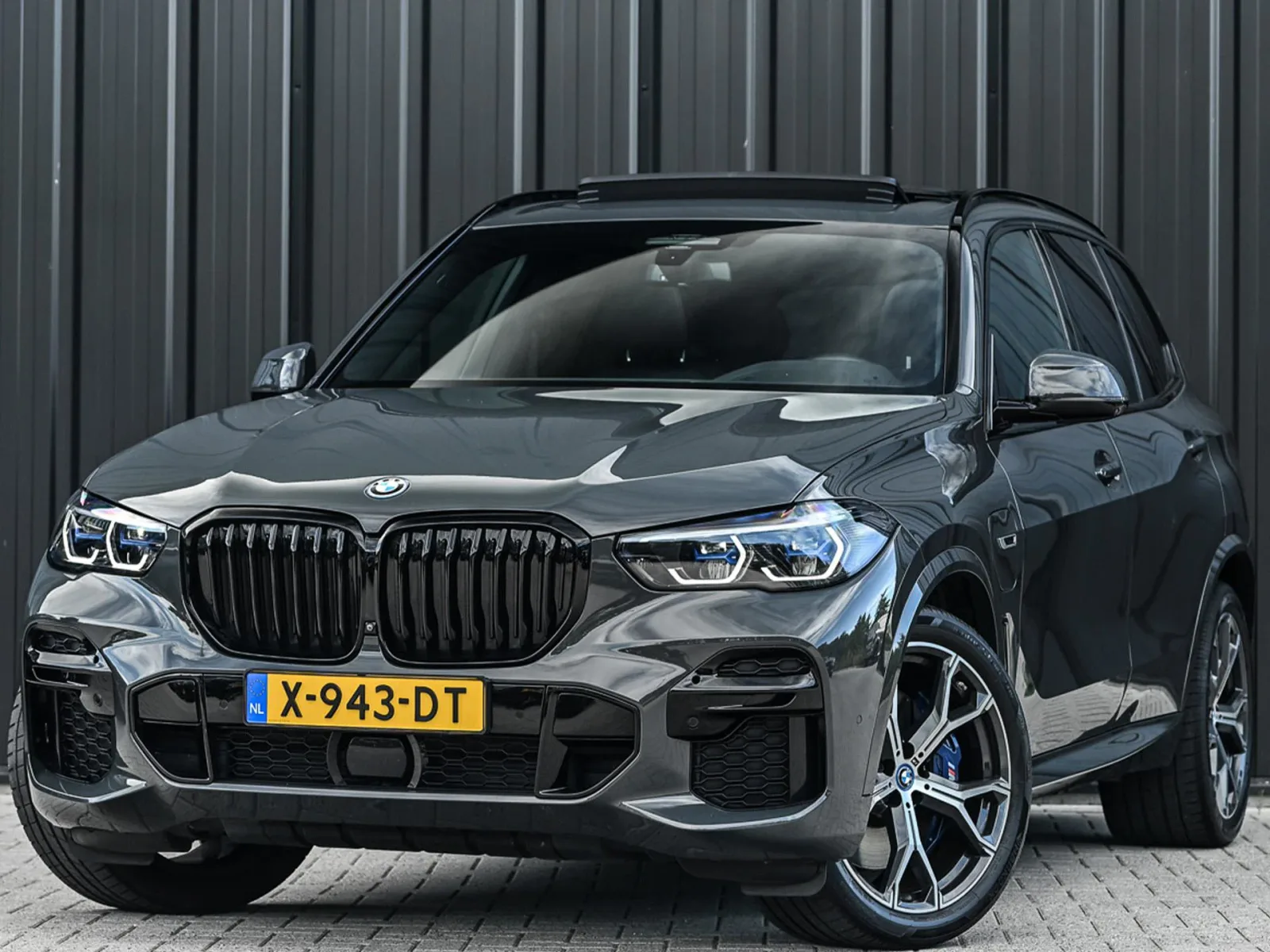 BMW X5 (2023) — foto 1