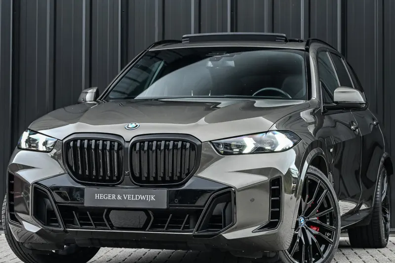 BMW X5 (2025)