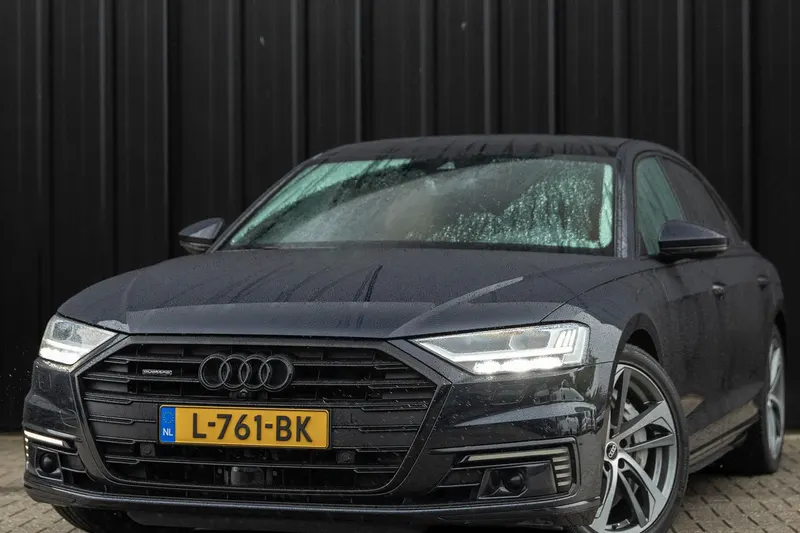 Audi A8 (2021)