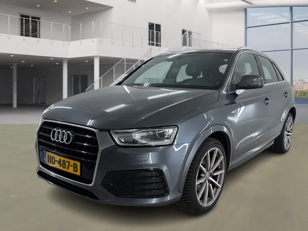 Audi Q3 (2015) — foto 1