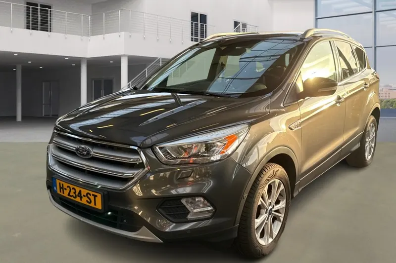 Ford Kuga (2017)
