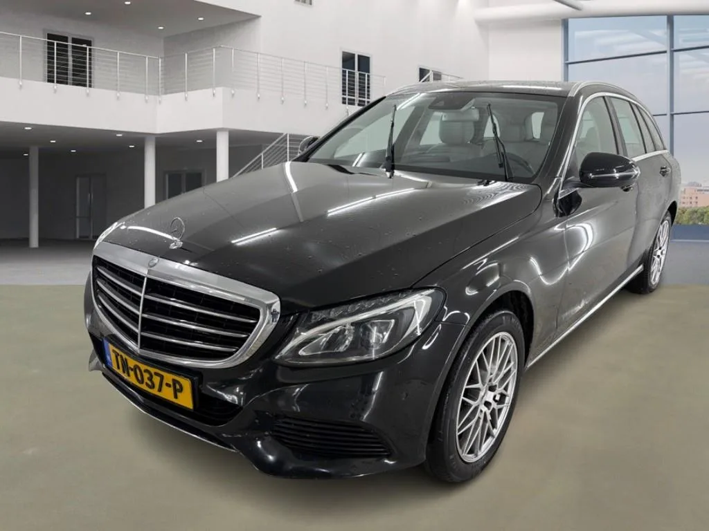 Mercedes-Benz C-Klasse (2015) — foto 1