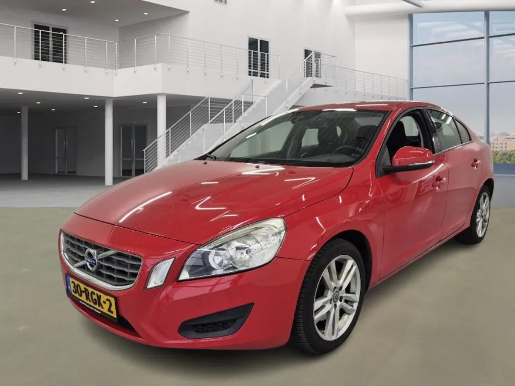 Volvo S60 (2011) — foto 1
