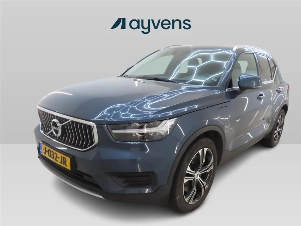 Volvo XC40 (2020) — foto 1