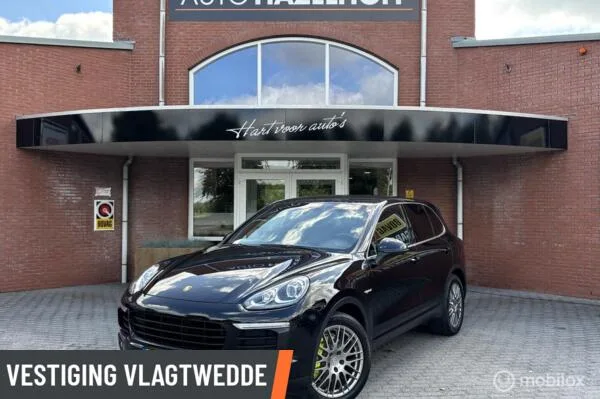 Porsche Cayenne (2015) — foto 1