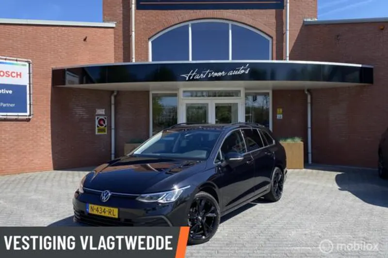 Volkswagen Golf (2022)