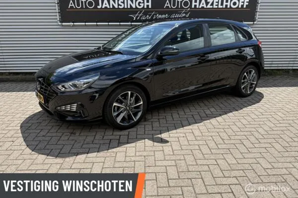Hyundai i30 (2023) — foto 1