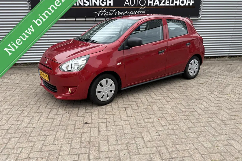 Mitsubishi Space Star (2014)