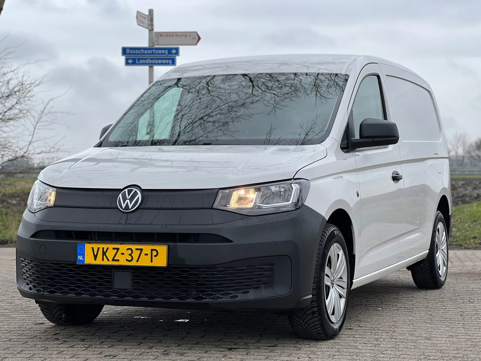 Volkswagen Caddy (2021) — foto 1