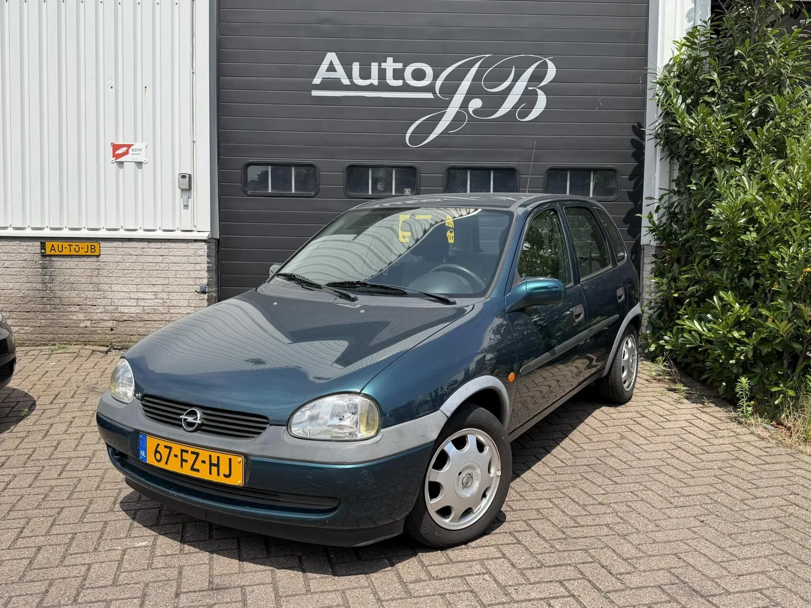 Opel Corsa (2000) — foto 1