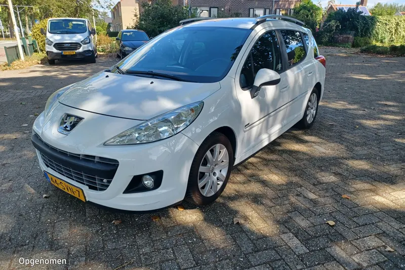 Peugeot 207 (2011)