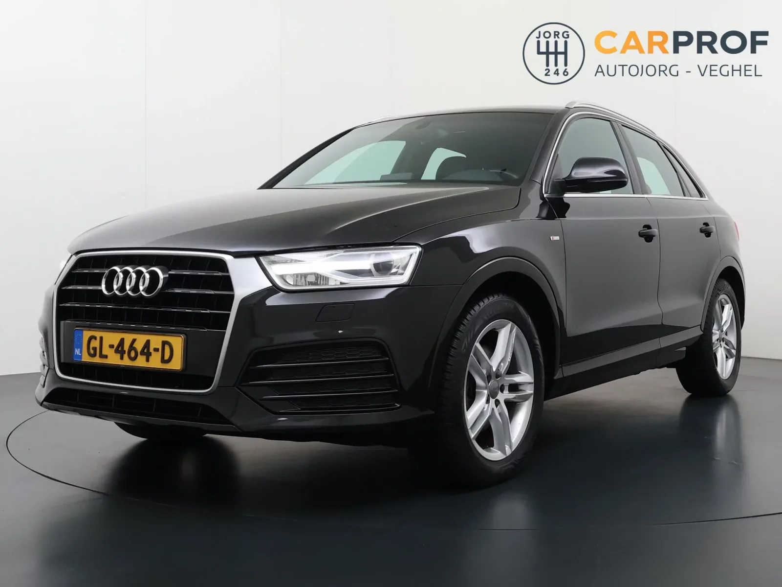 Audi Q3 (2015) — foto 1