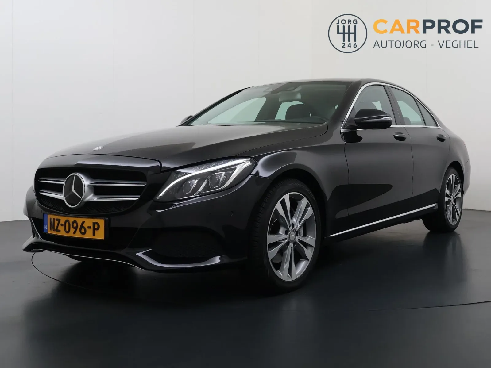 Mercedes-Benz C-Klasse (2015) — foto 1