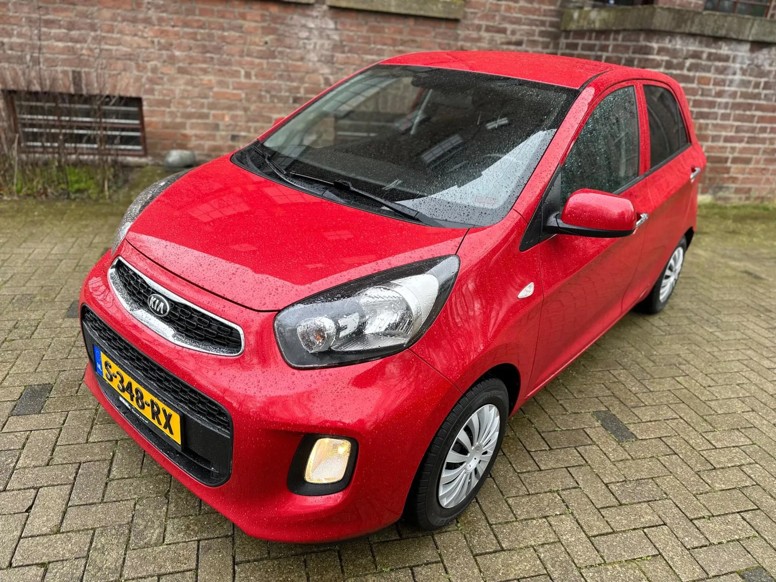 Kia Picanto (2015) — foto 1