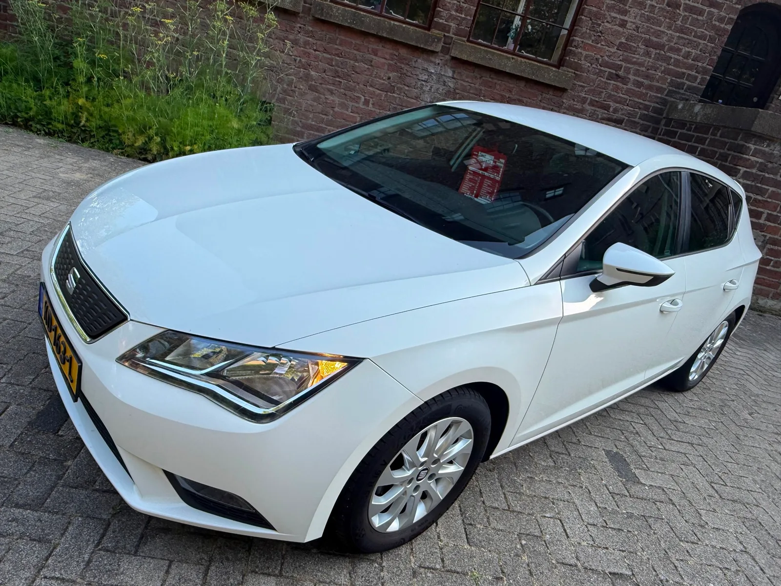SEAT Leon (2016) — foto 1