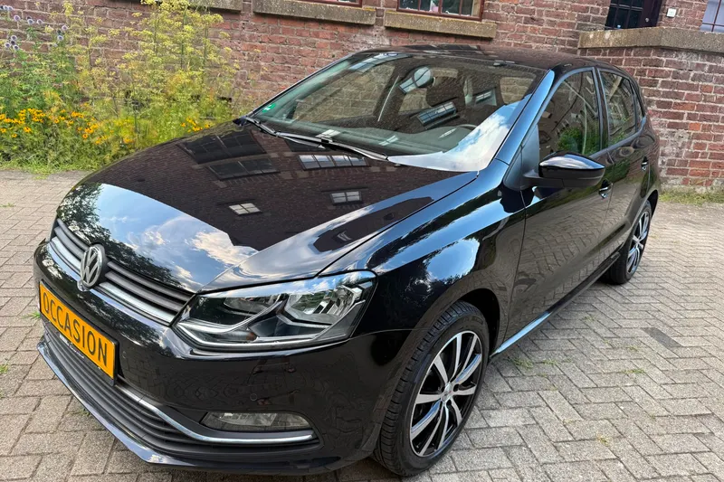 Volkswagen Polo (2015)