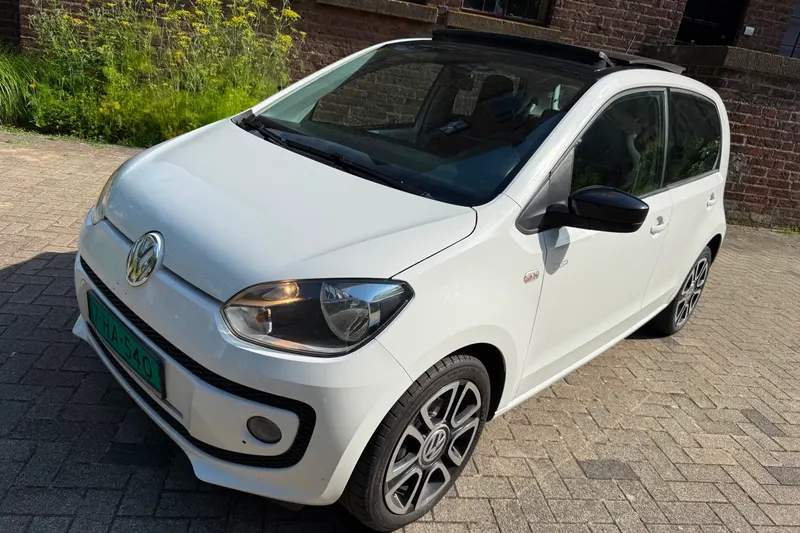 Volkswagen Up! (2014)
