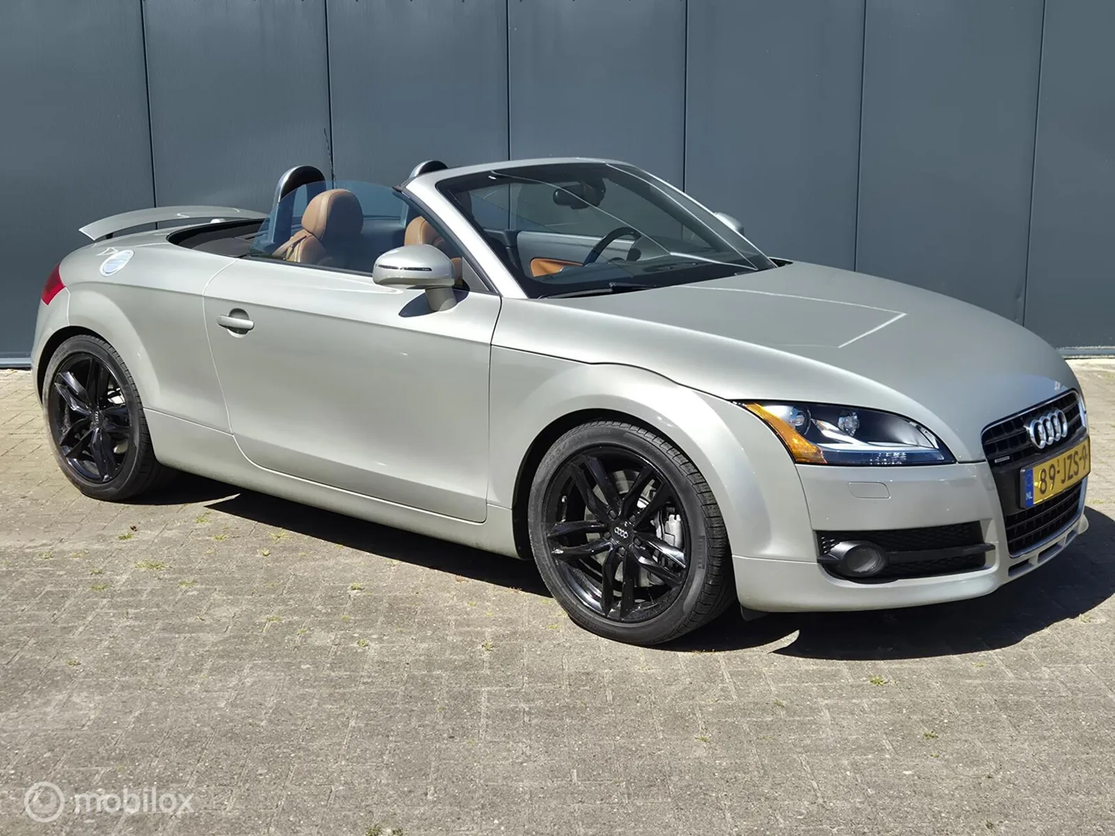 Audi TT (2008) — foto 1