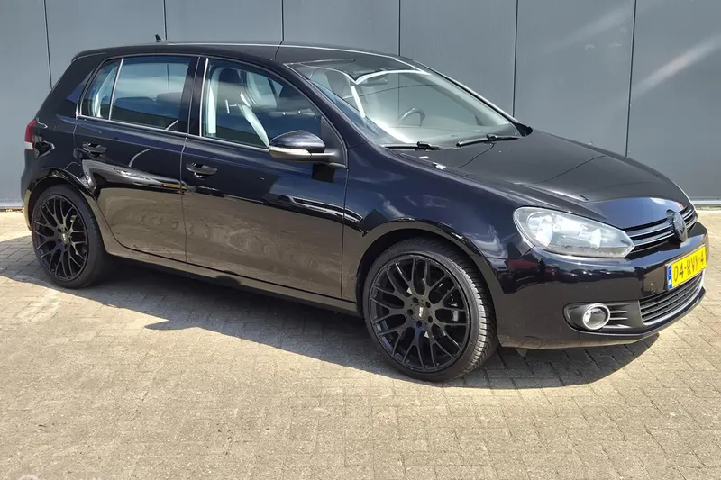 Volkswagen Golf (2011)