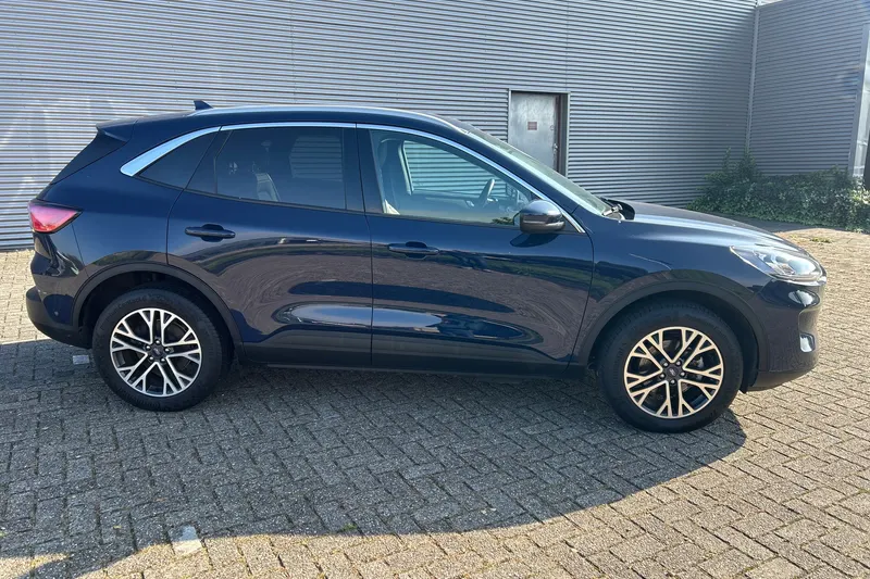 Ford Kuga (2023)