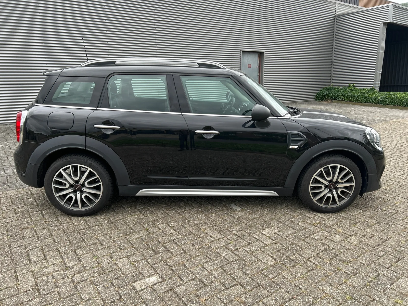 MINI Countryman (2017) — foto 1