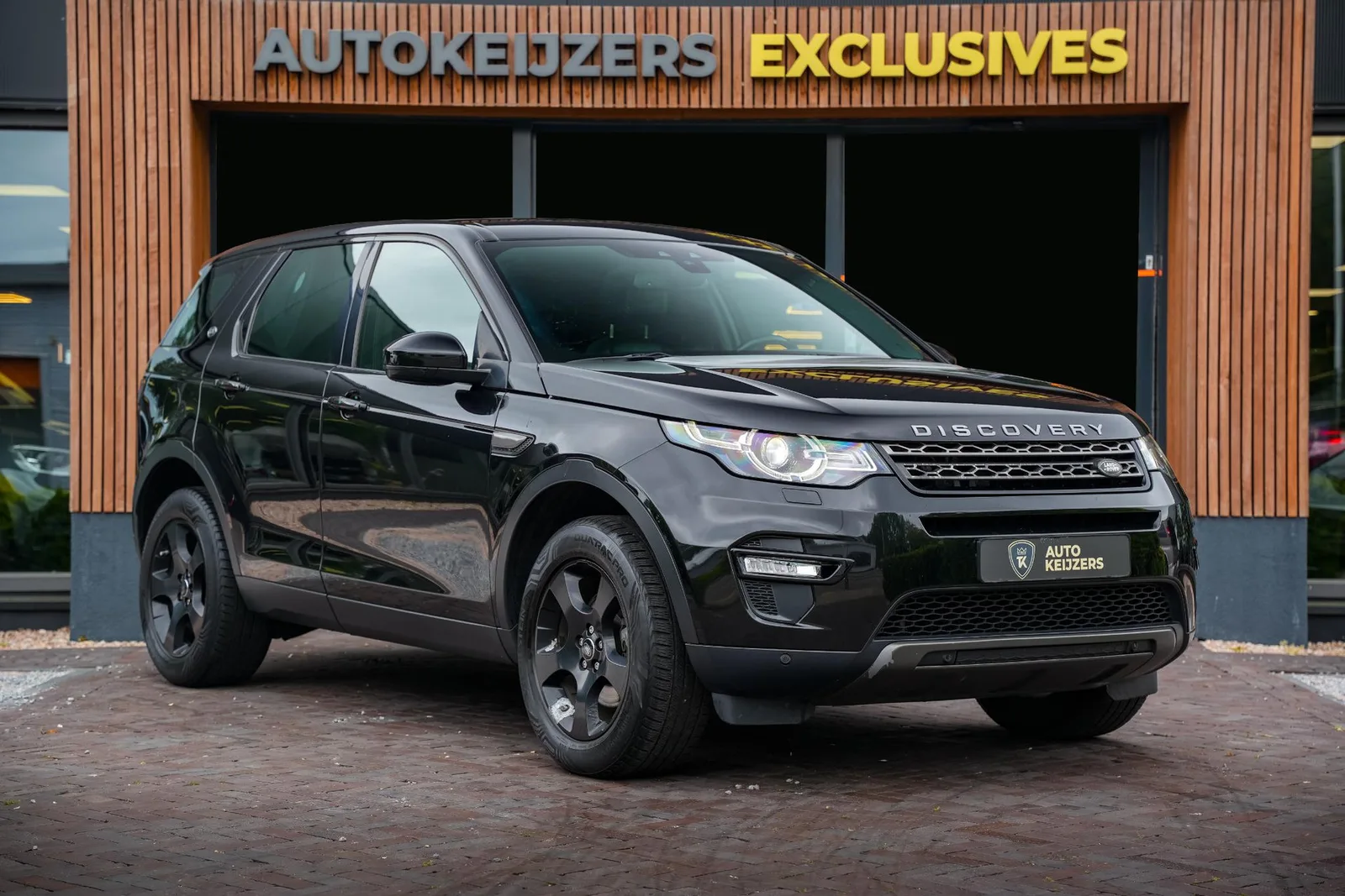Land Rover Discovery Sport (2017) — foto 1