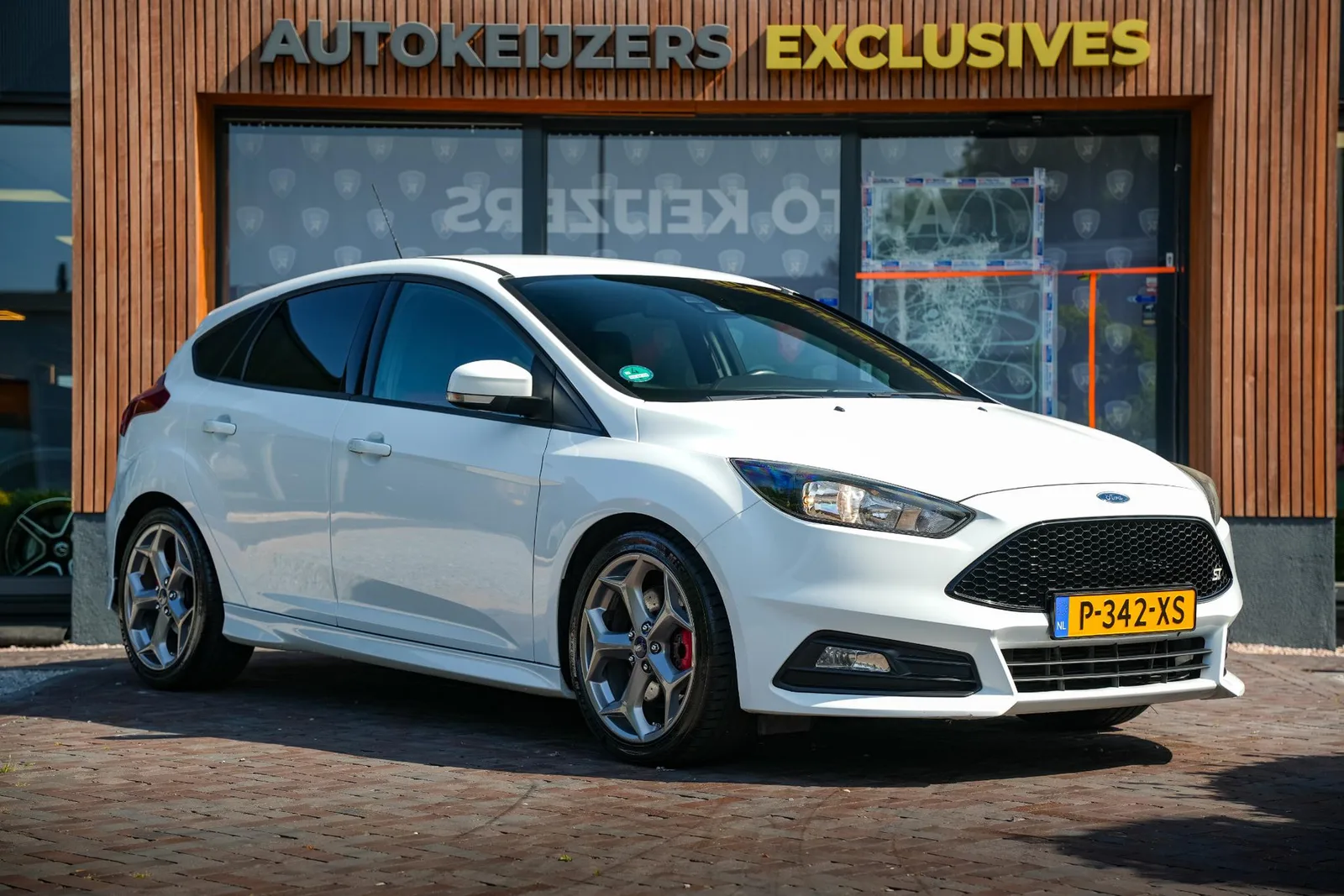 Ford Focus (2016) — foto 1