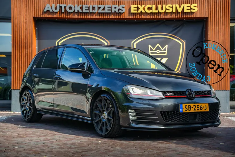 Volkswagen Golf (2013)