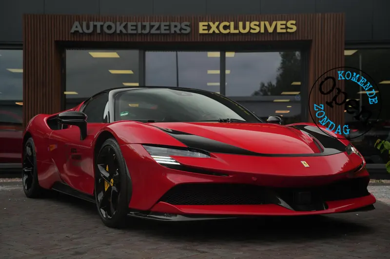 Ferrari SF90 Stradale (2022)