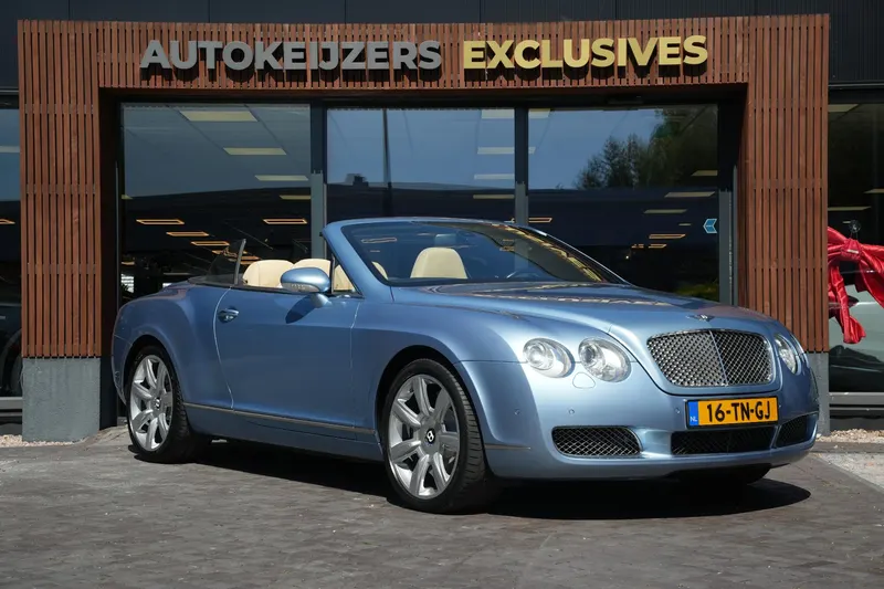 Bentley Continental GTC (2006)