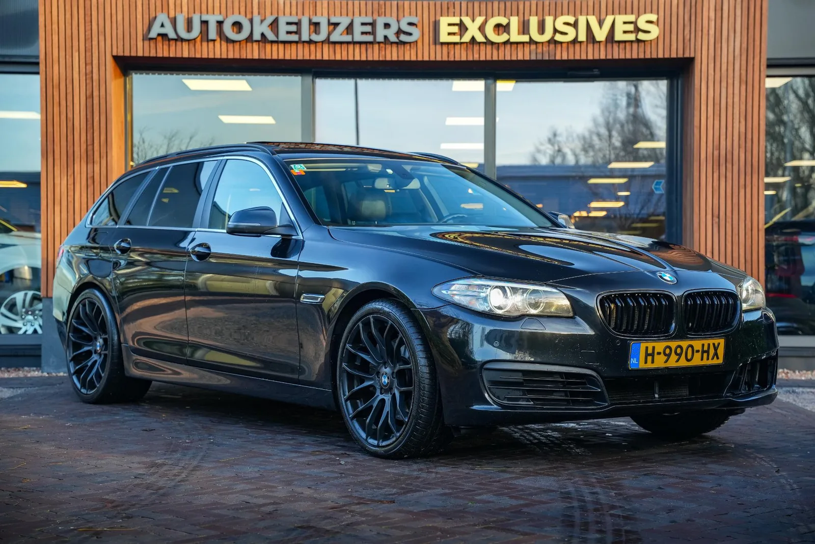BMW 5-Serie (2015) — foto 1