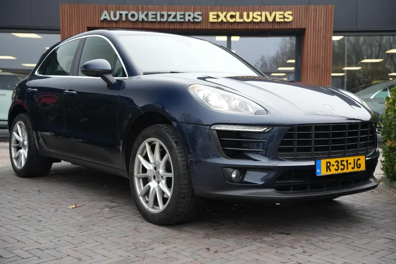Porsche Macan (2017)