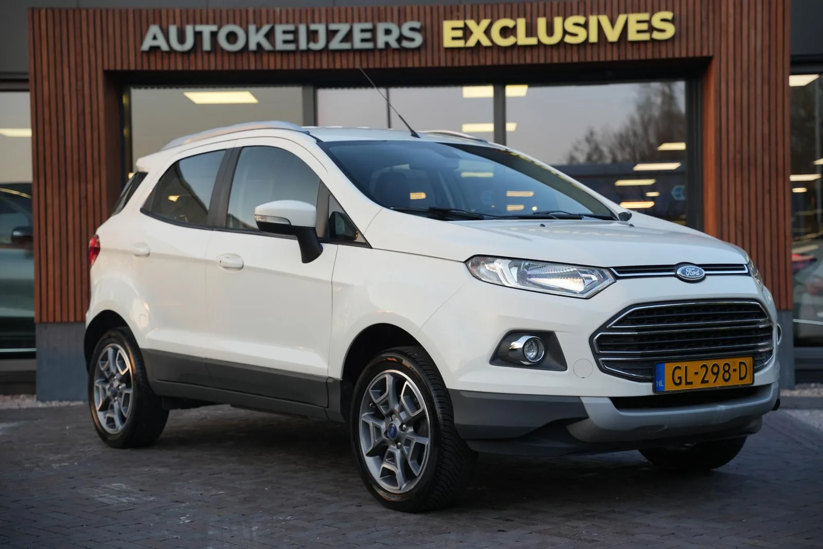Ford EcoSport (2015) — foto 1