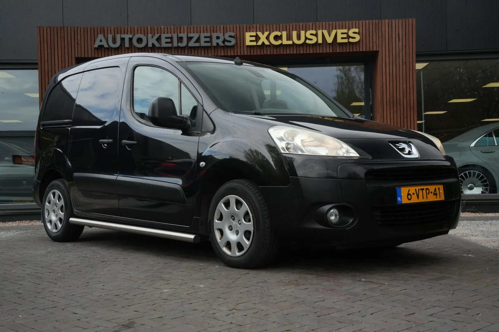 Peugeot Partner (2012) — foto 1