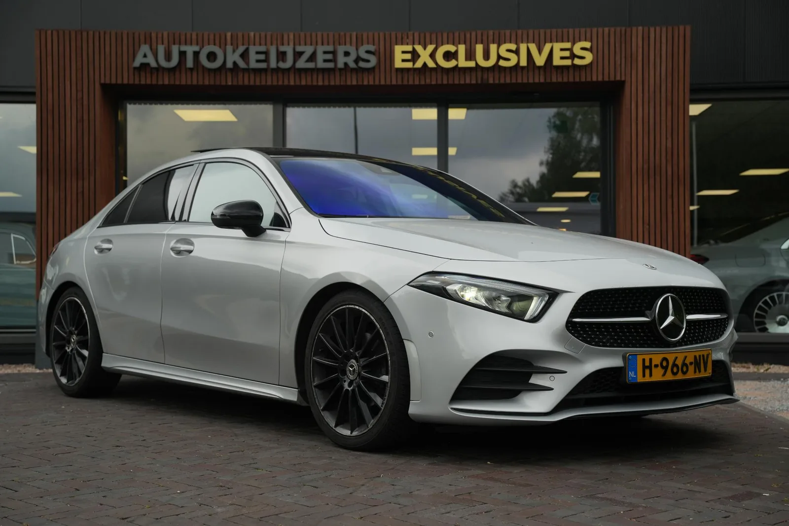 Mercedes-Benz A-Klasse (2020) — foto 1
