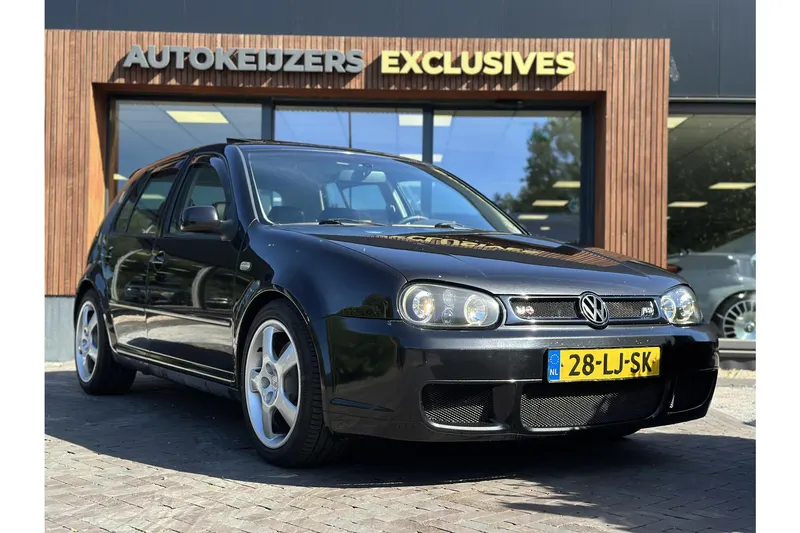 Volkswagen Golf (1999)